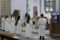 Feier der 1. Heiligen Kommunion in Sankt Crescentius (Foto: Karl-Franz Thiede)